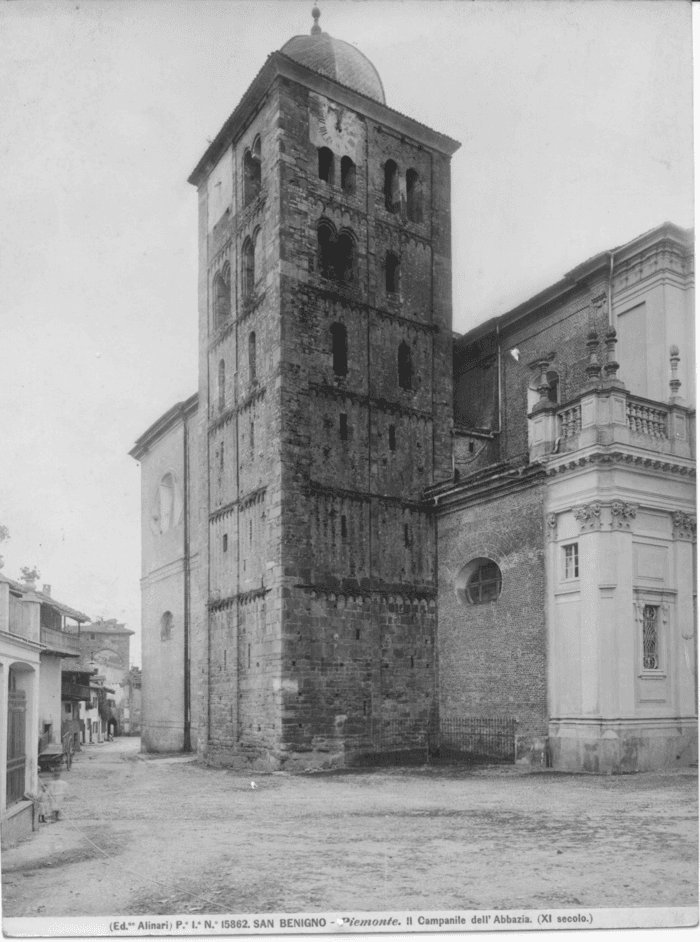 San Benigno (Piemonte). Il Campanile dell' Abbazia (XI secolo)