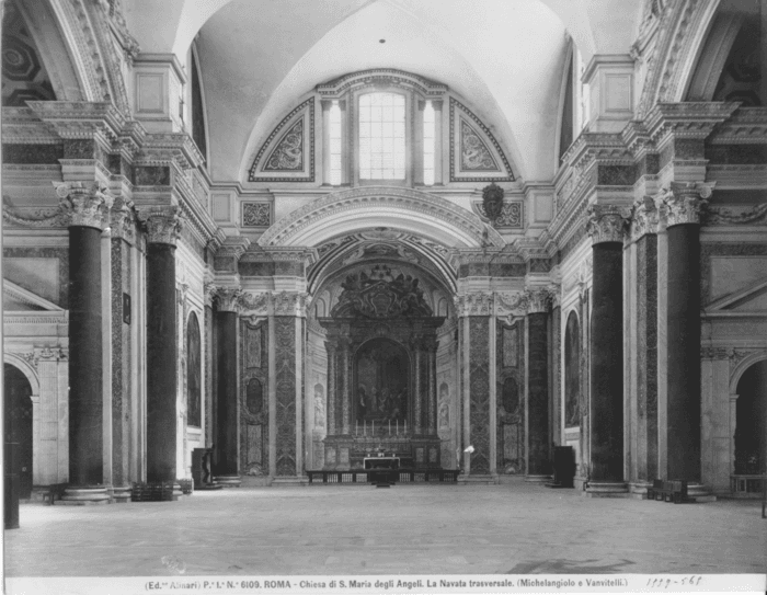 Roma - Chiesa di S. Maria degli Angeli. La Navata trasversale.