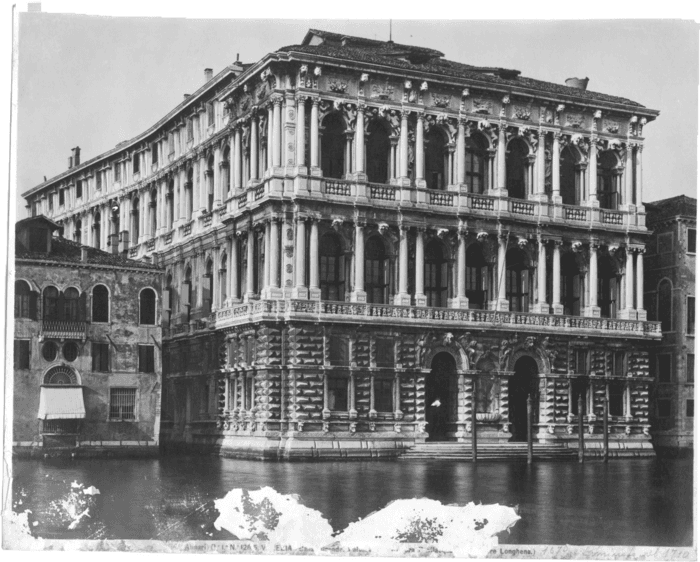 Venezia - Canal Grande. Palazzo Pesaro