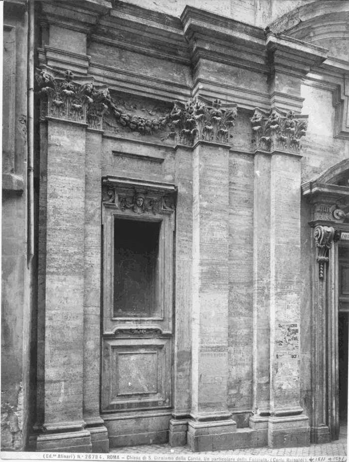 Roma - Chiesa di S. Girolamo della Carità. Un particolare della Facciata.