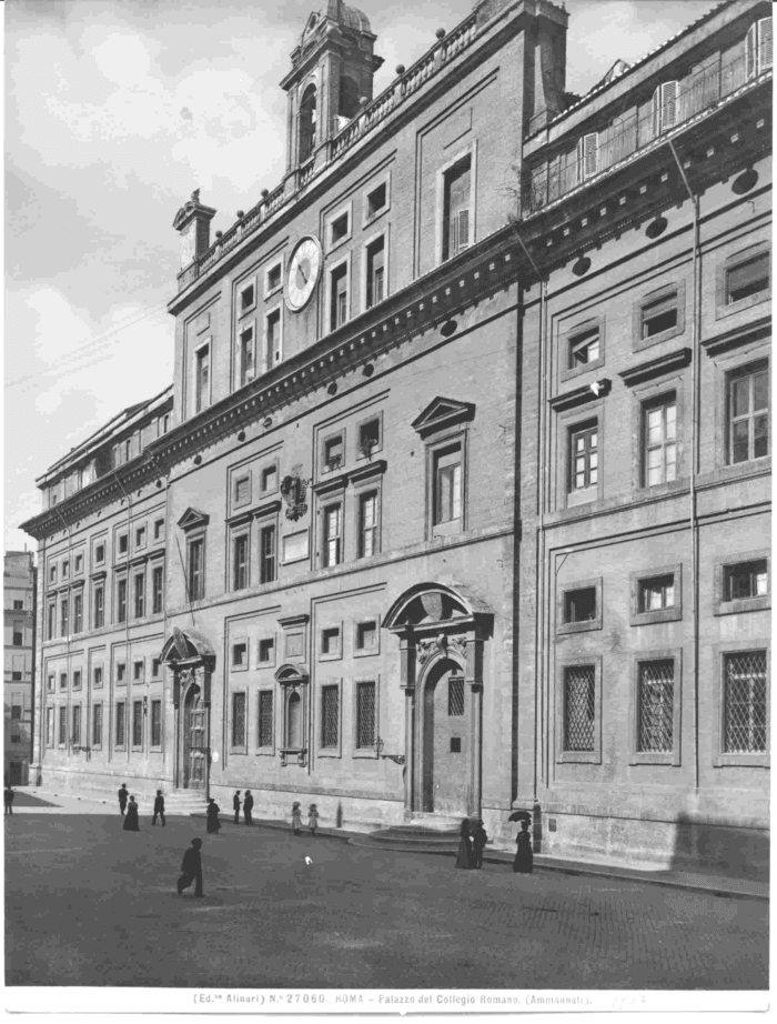 Roma - Palazzo del Collegio Romano.