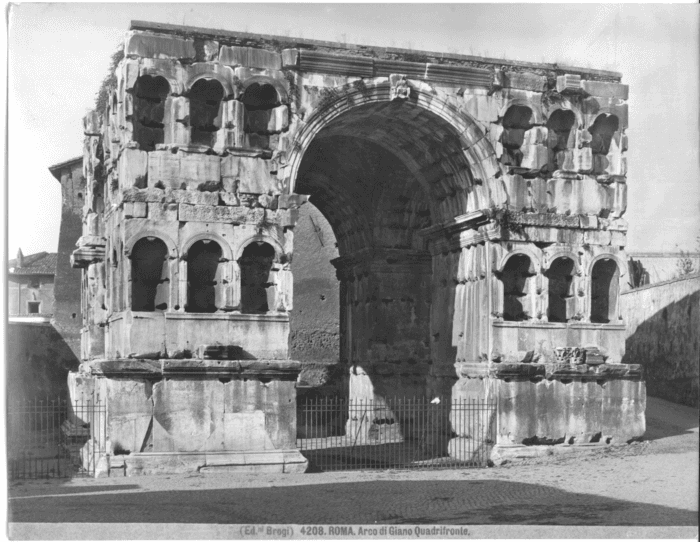 Roma. Arco di Giano Quadrifronte