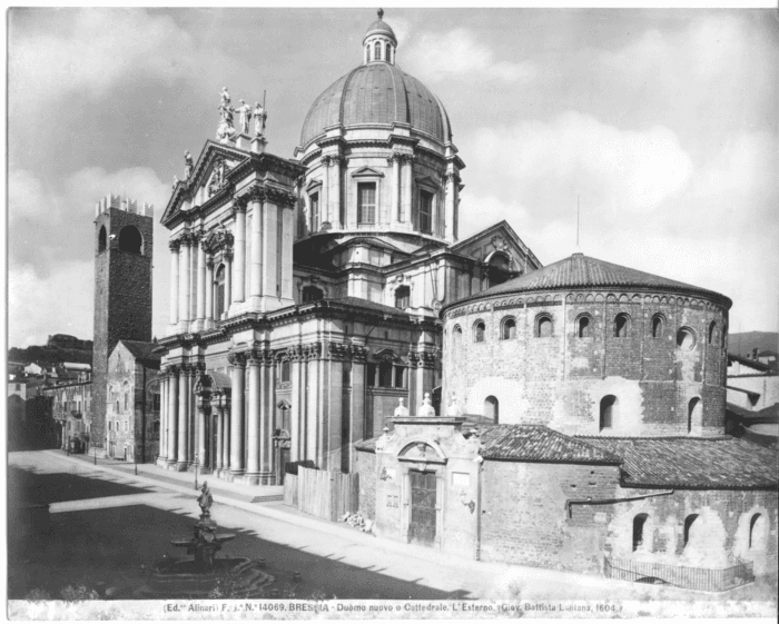 Brescia - Duomo nuovo o Cattedrale. L' esterno