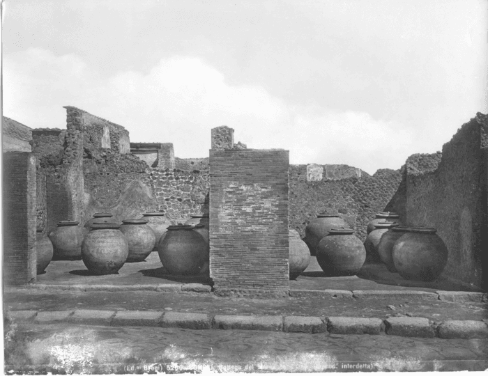 Pompei - Bottega del mercante [...]