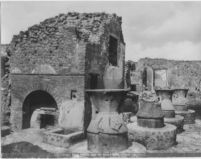 Pompei - Casa con forno e mulini