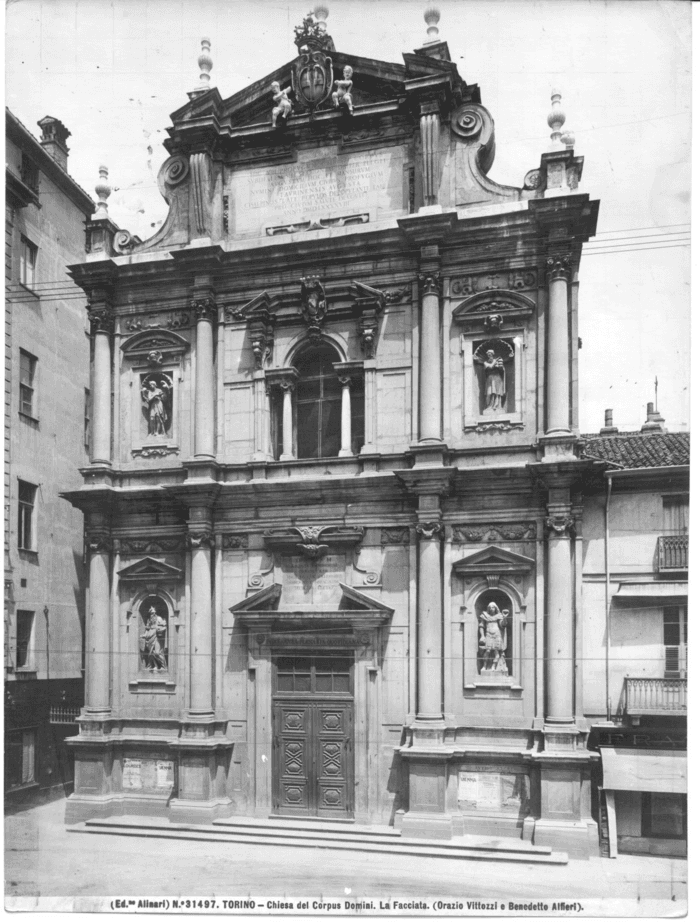 Torino - Chiesa del Corpus Domini. La facciata