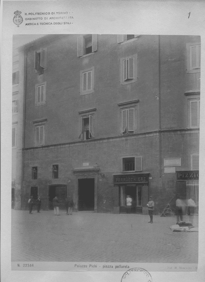 Palazzo Pichi -Piazza Pollarola