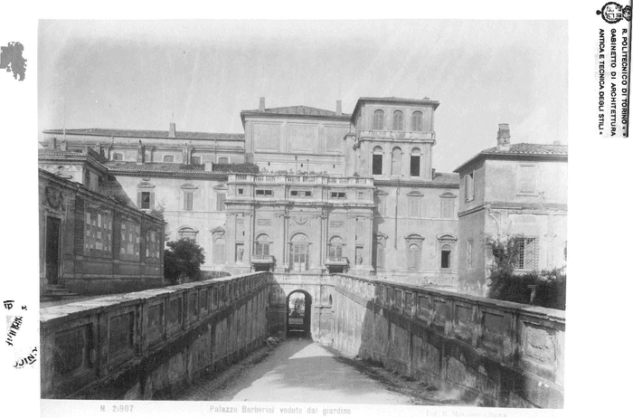 Palazzo Barberini veduto dal giardino