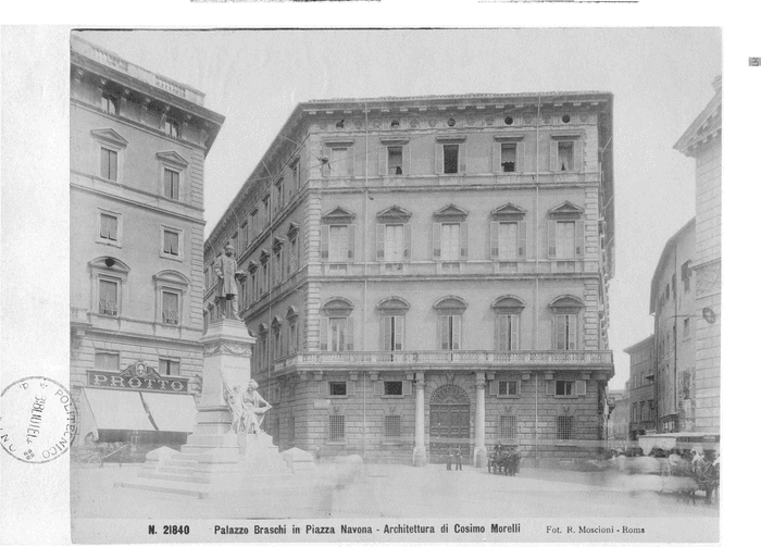 Palazzo Braschi in Piazza Navona - Architettura di Cosimo Morelli - Fot. R. Moscioni - Roma