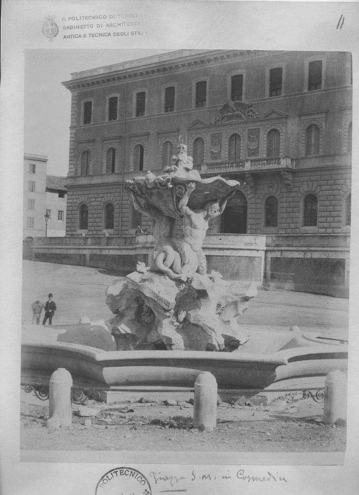 Fontana di piazza S. M. in Cosmedin - Roma