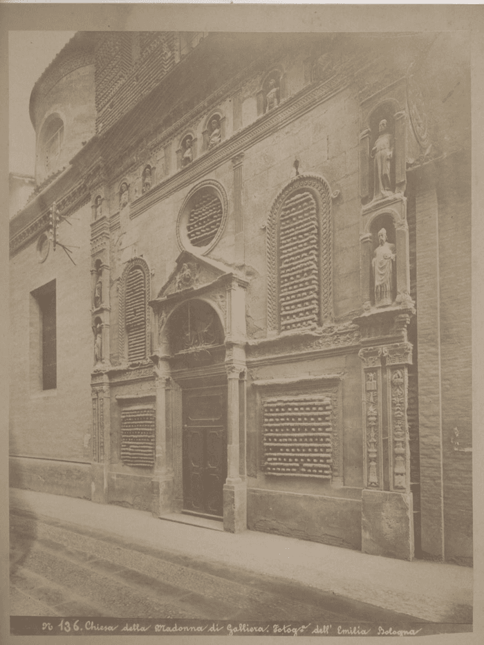 Bologna - Chiesa della Madonna di Galliera.