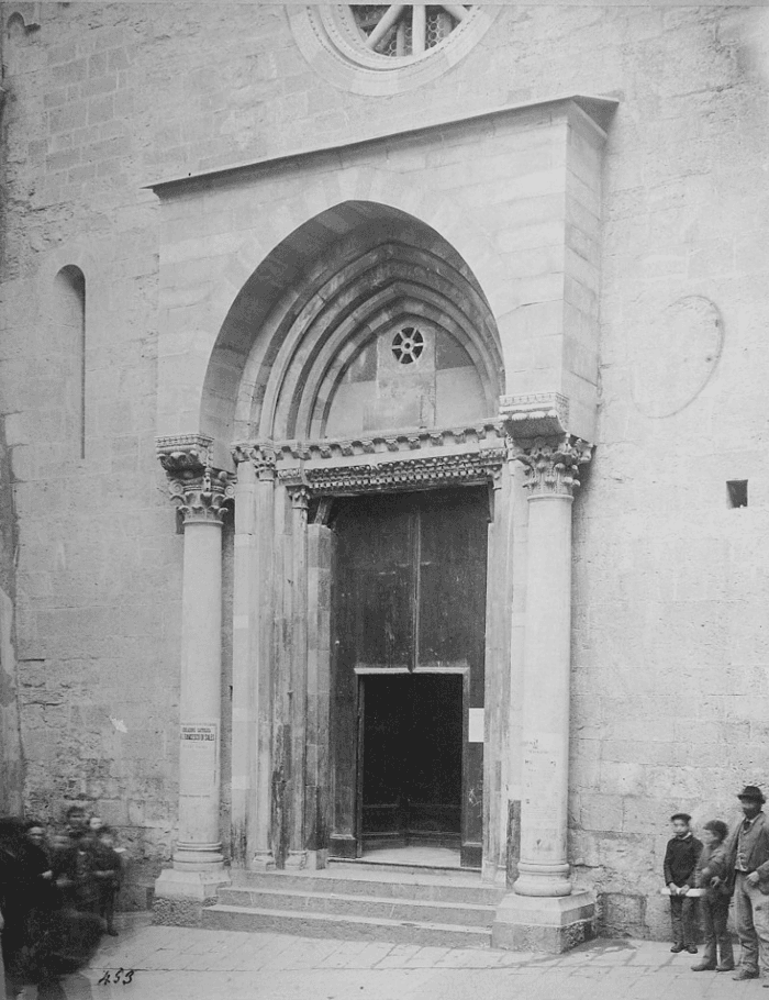 Portale di una chiesa