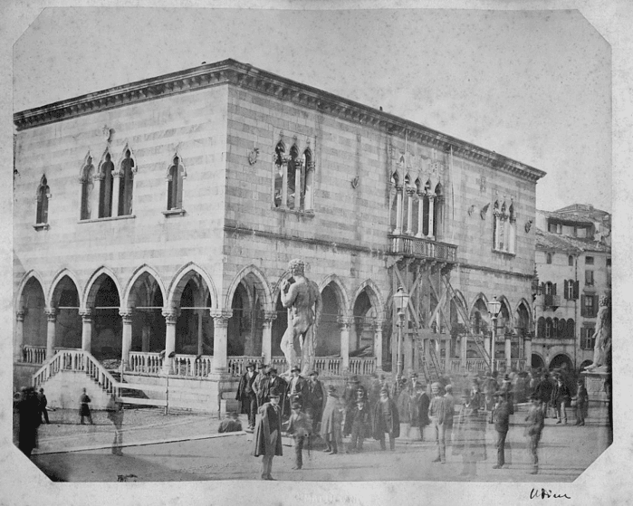 Udine - Palazzo del Comune (1456)