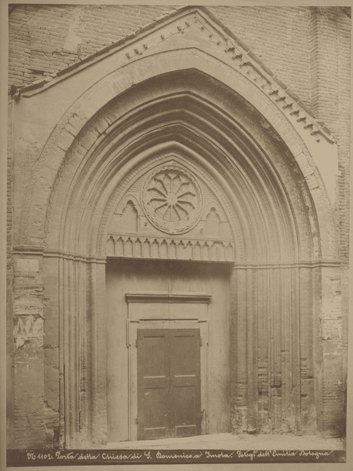 Porta - (Imola - Chiesa di San Domenico)