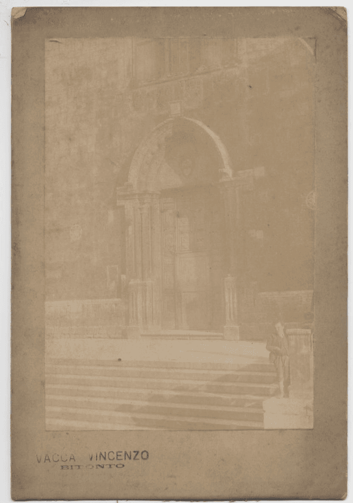 Porta esterna della Chiesa di S. Francesco d'Assisi (1283 circa)