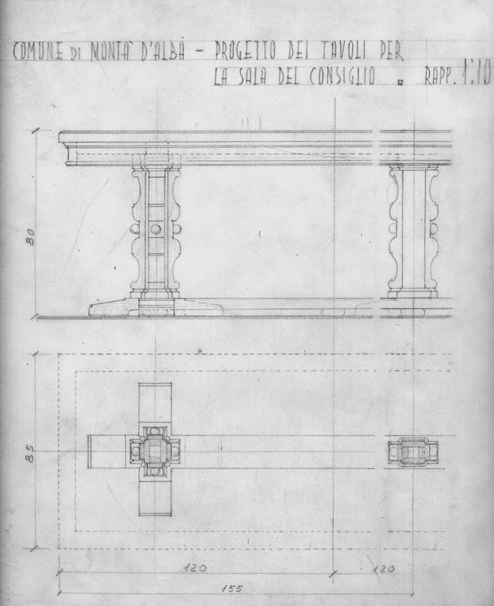 Sala del Consiglio comunale, tavoli, Montà d'Alba (Cuneo).