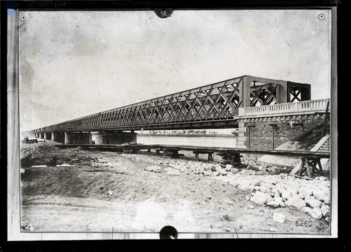 Ponte ferroviario e stradale sul Po, Cremona