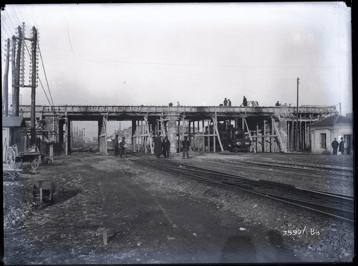 Ponte passaggio a livello barriera di Nizza, Torino