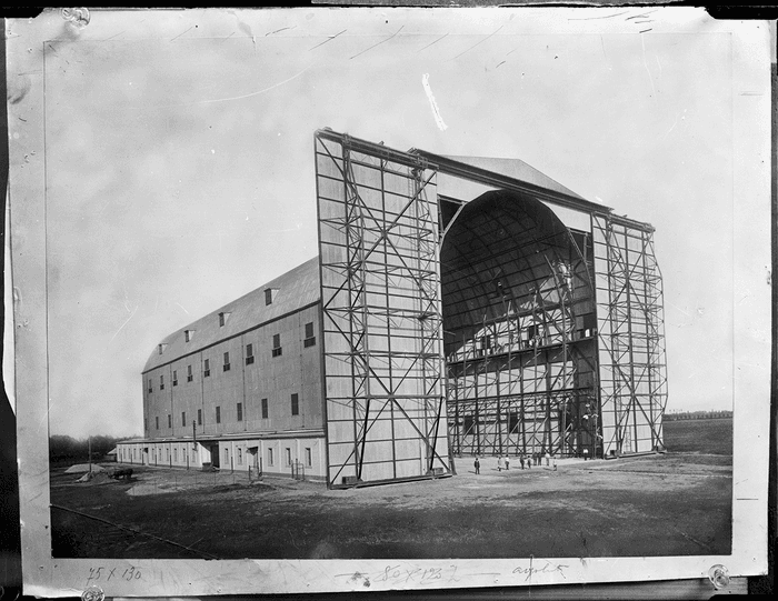 Hangar, Ferrara