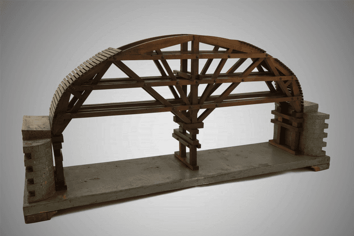 Modello in legno di armatura per la costruzione di grandi archi (armatura fissa) 37,5x76,8x18,5 