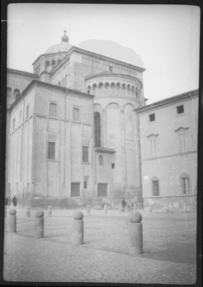 Parma, chiesa cattedrale, esterno.