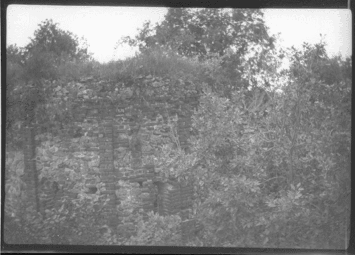 Non identificato, muratura