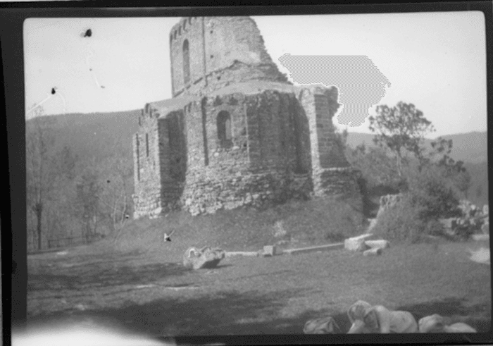 Chiusa San Michele, Sacra di San Michele, sepolcro dei monaci