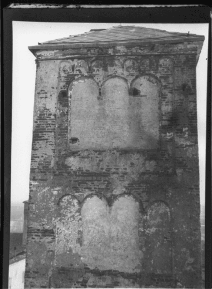 Ivrea  - Cattedrale di S. Maria