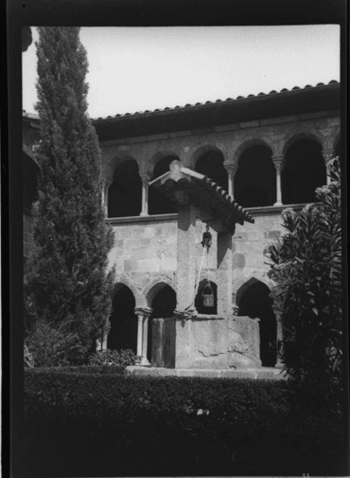 Fréjus - Chiostro della Cattedrale