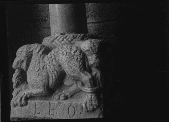 Soggetto non identificato, stiloforo