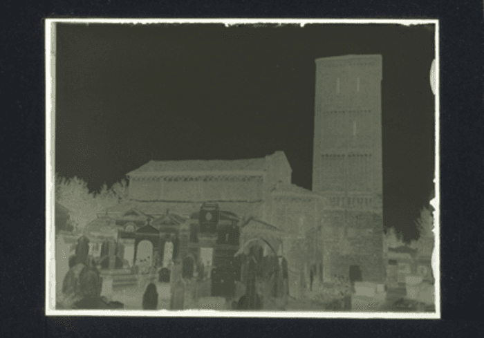 Tronzano, Chiesa cimiteriale di san Pietro.