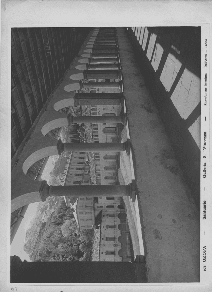 TORINO - Regia Università - (Logge)