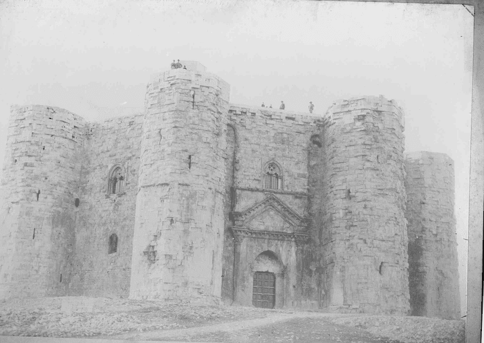 Bari - Castel del Monte