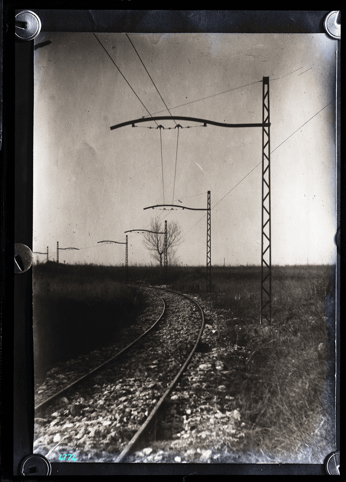 Elettrificazione linea ferroviaria: linea di contatto a 2 fili ferrovia Artiglieria, Genova