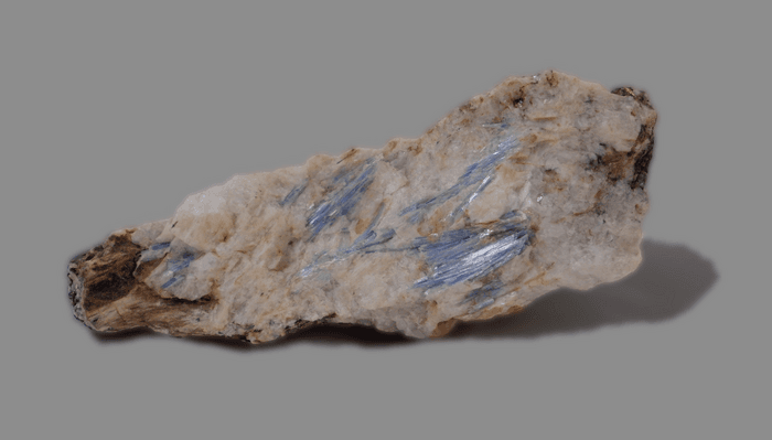 CIANITE