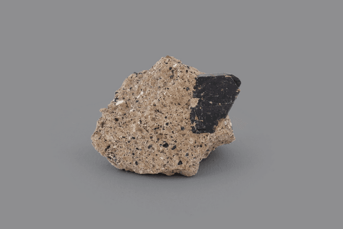 AUGITE in roccia vulcanica