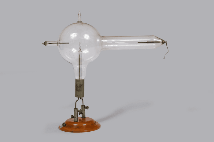 Grande valvola catodica