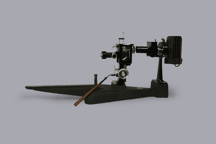 Microscopio metallografico Mod. Mills con accessori