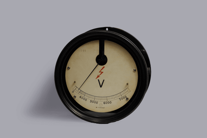 Voltmetro Smax=7000V
