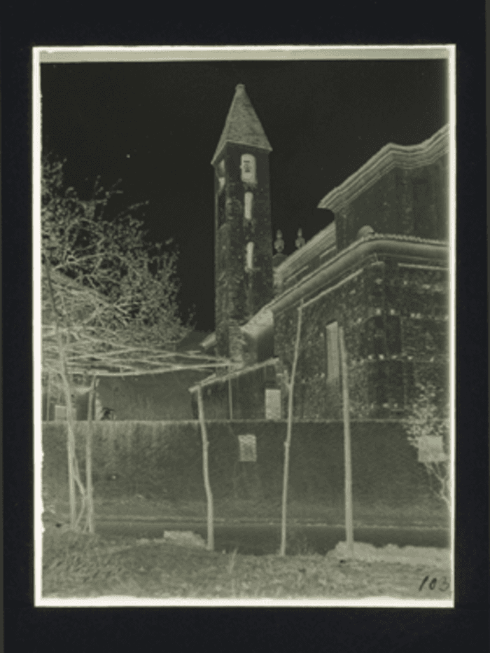 Lesa, (Villa Lesa), chiesa, esterno