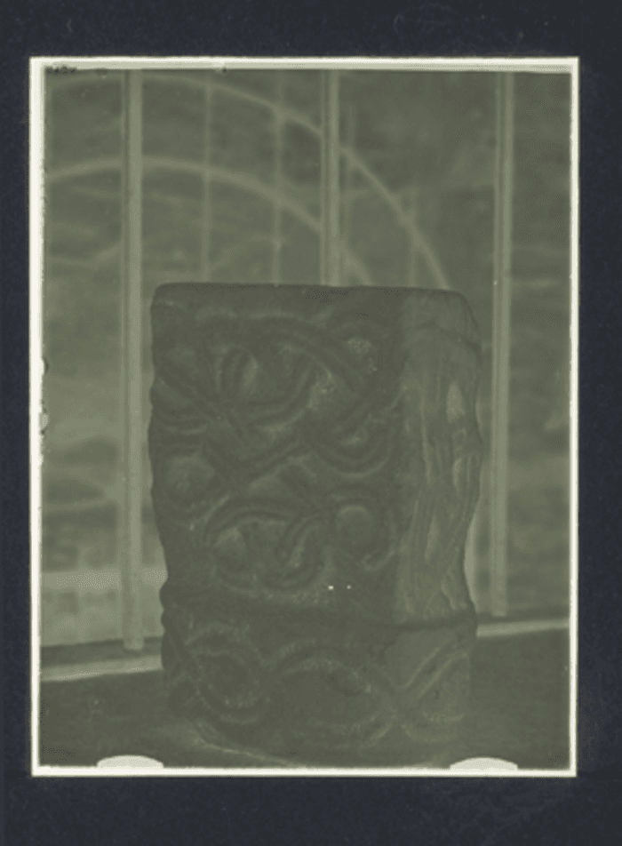 Acqui Terme, chiesa di S. Pietro, capitello