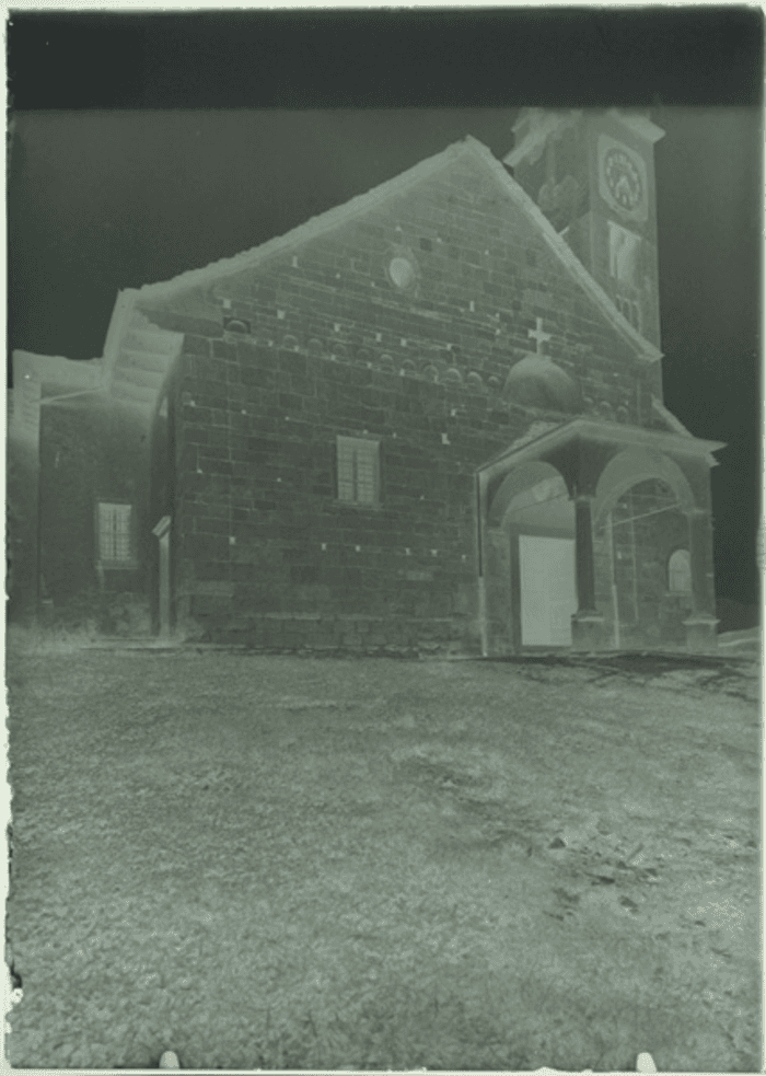 Baveno, SS.Gervaso e Protaso, facciata