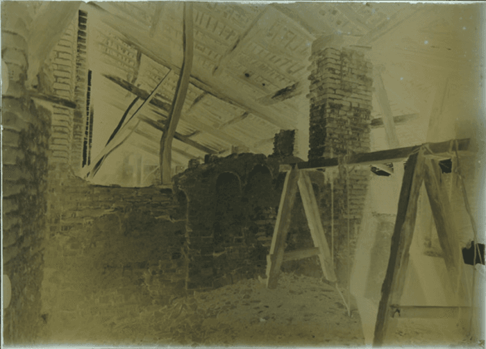 Naula, Santa Maria, interno, navata laterale