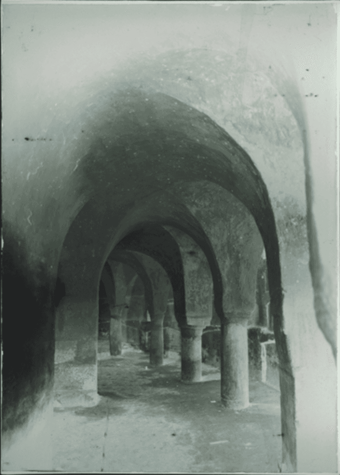 Ivrea, Cattedrale di Santa Maria, interno