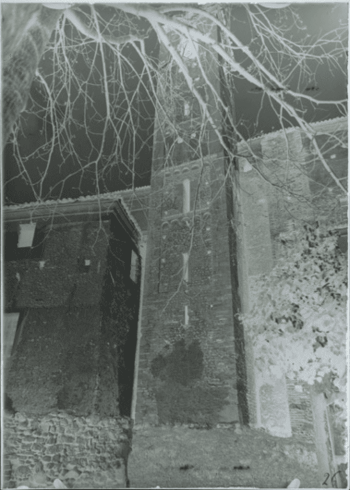 Non identificato, campanile