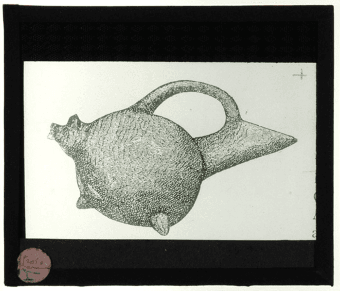 Troia (Foggia), monile, disegno