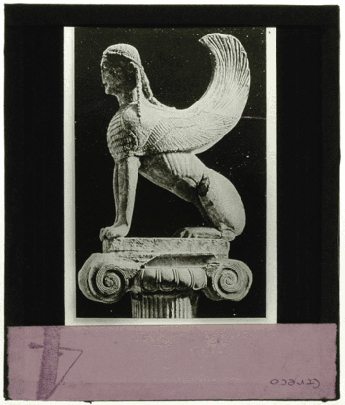 Non identificato, capitello zoomorfo