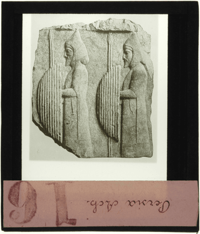 Non identificato, Bassorilievo lapideo, arte persiana