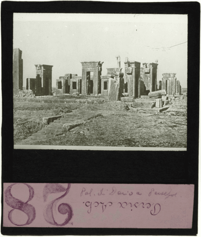 Persepoli (Iran), Palazzo di Dario, rovine