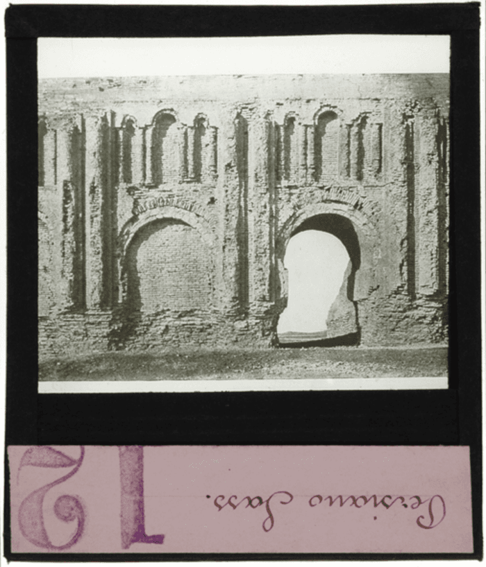 Non identificato, architettura persiana, mura, archi